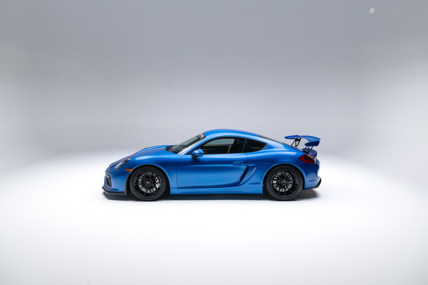 2016 Porsche Cayman GT4