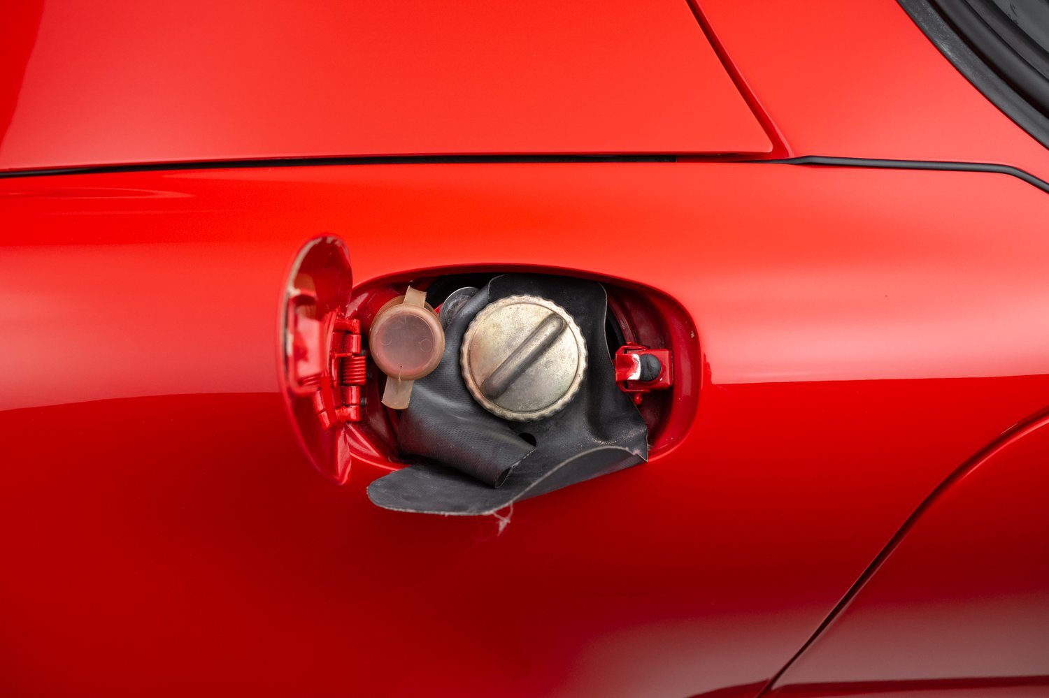 1985 Porsche 911 Carrera M491 Turbo Look Sells for $165,000 on Bring a Trailer