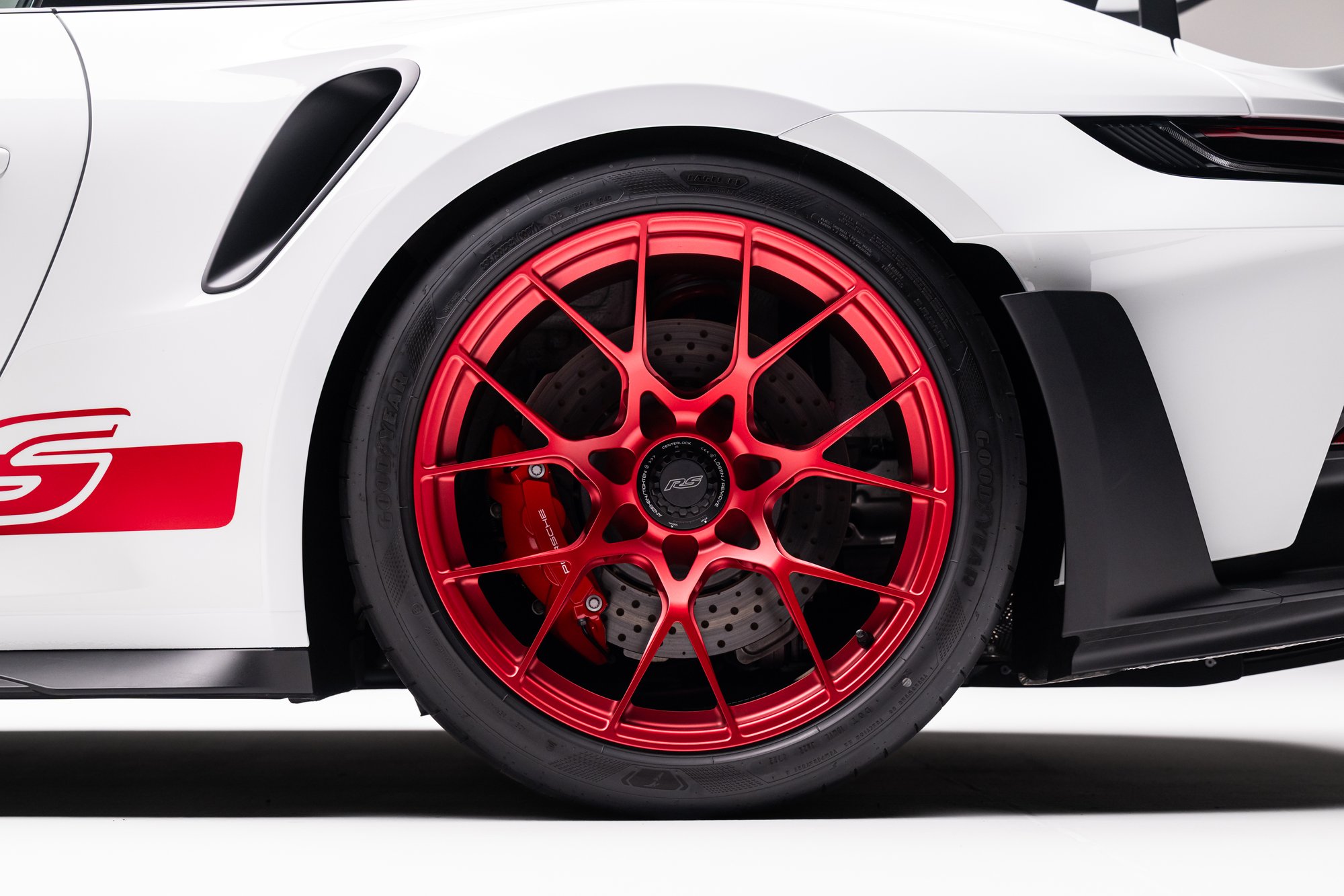 406-Mile 2023 Porsche 911 GT3 RS Sells for $367,786 on Bring a Trailer