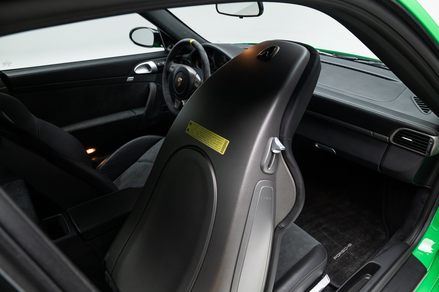 Time Capsule Porsche GT3 RS Achieves Record $498,000 Sale