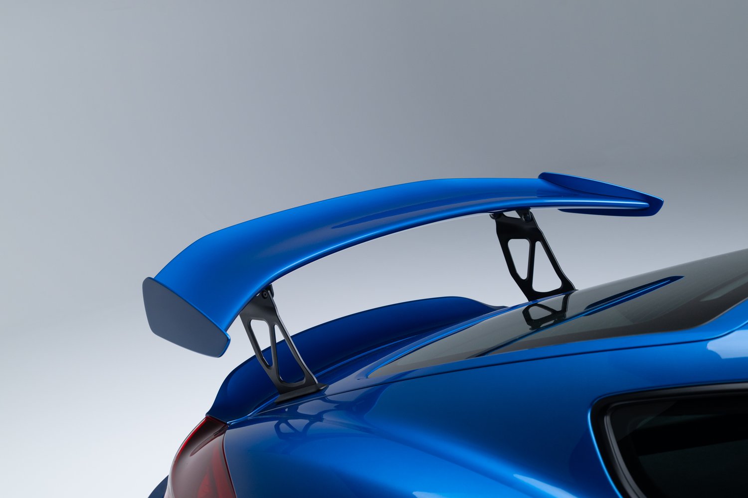 2016 Porsche Cayman GT4