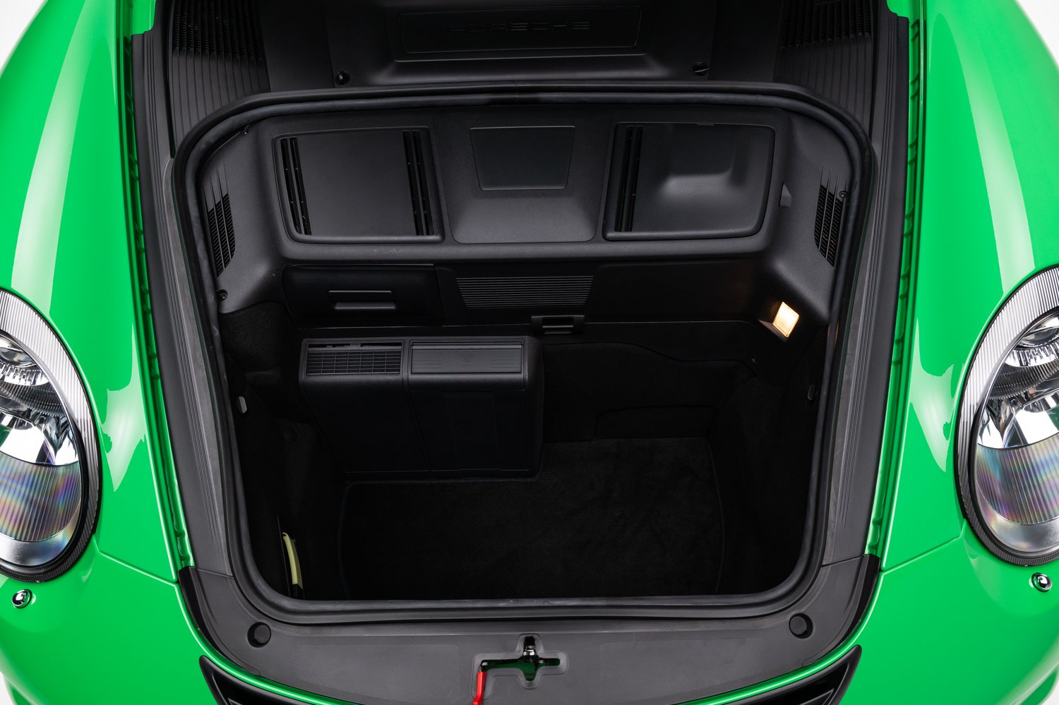 Time Capsule Porsche GT3 RS Achieves Record $498,000 Sale