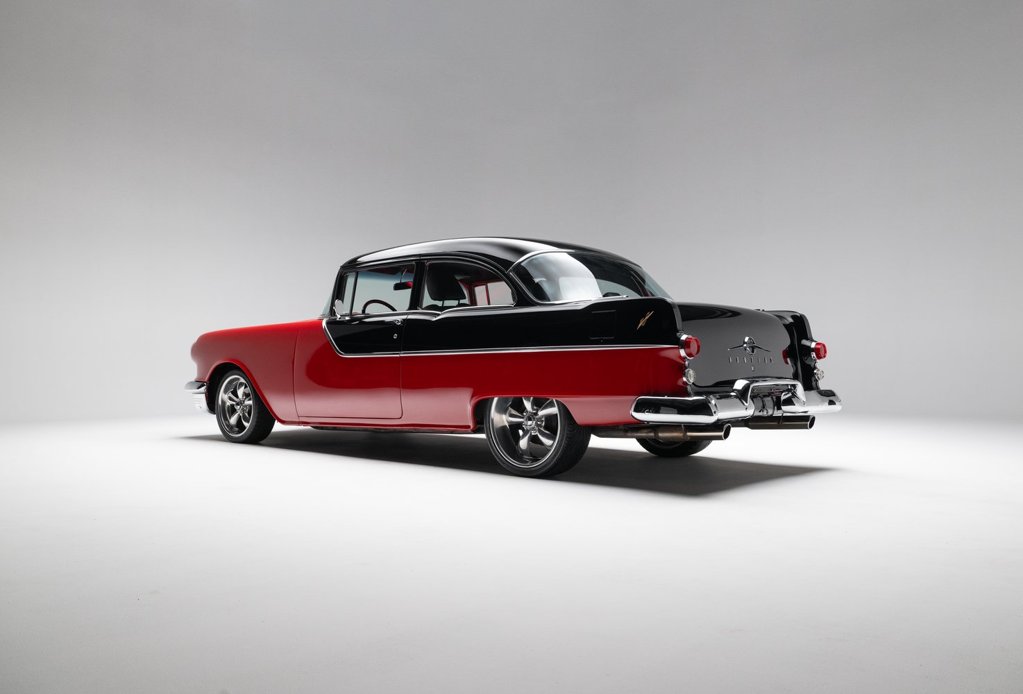 Restomod 1955 Pontiac Chieftain Sells for $35,550 on Bring a Trailer