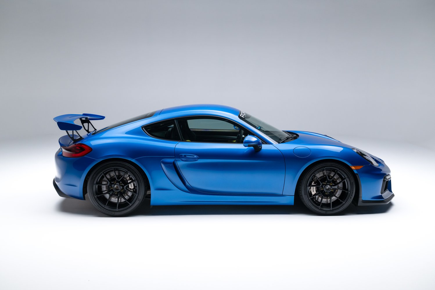 2016 Porsche Cayman GT4