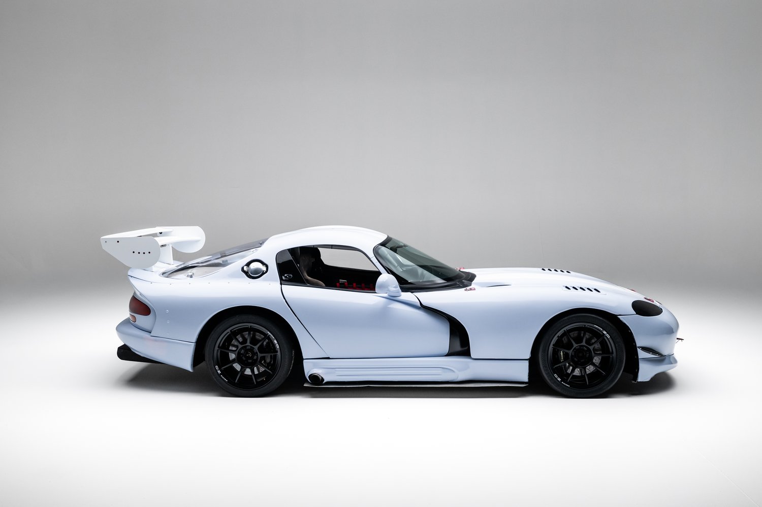 Just Sold: 1998 Dodge Viper GTS Track Car