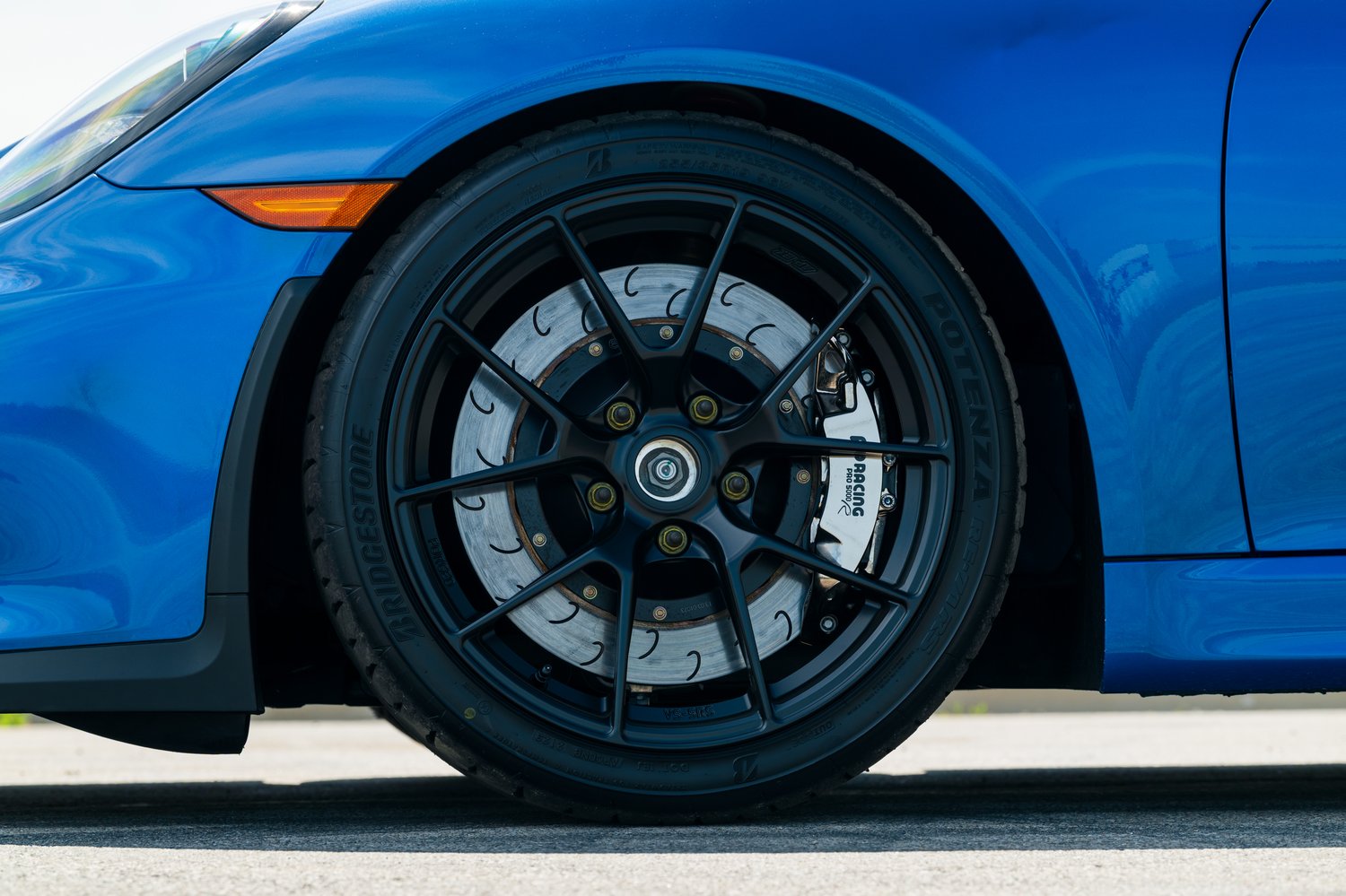 2016 Porsche Cayman GT4