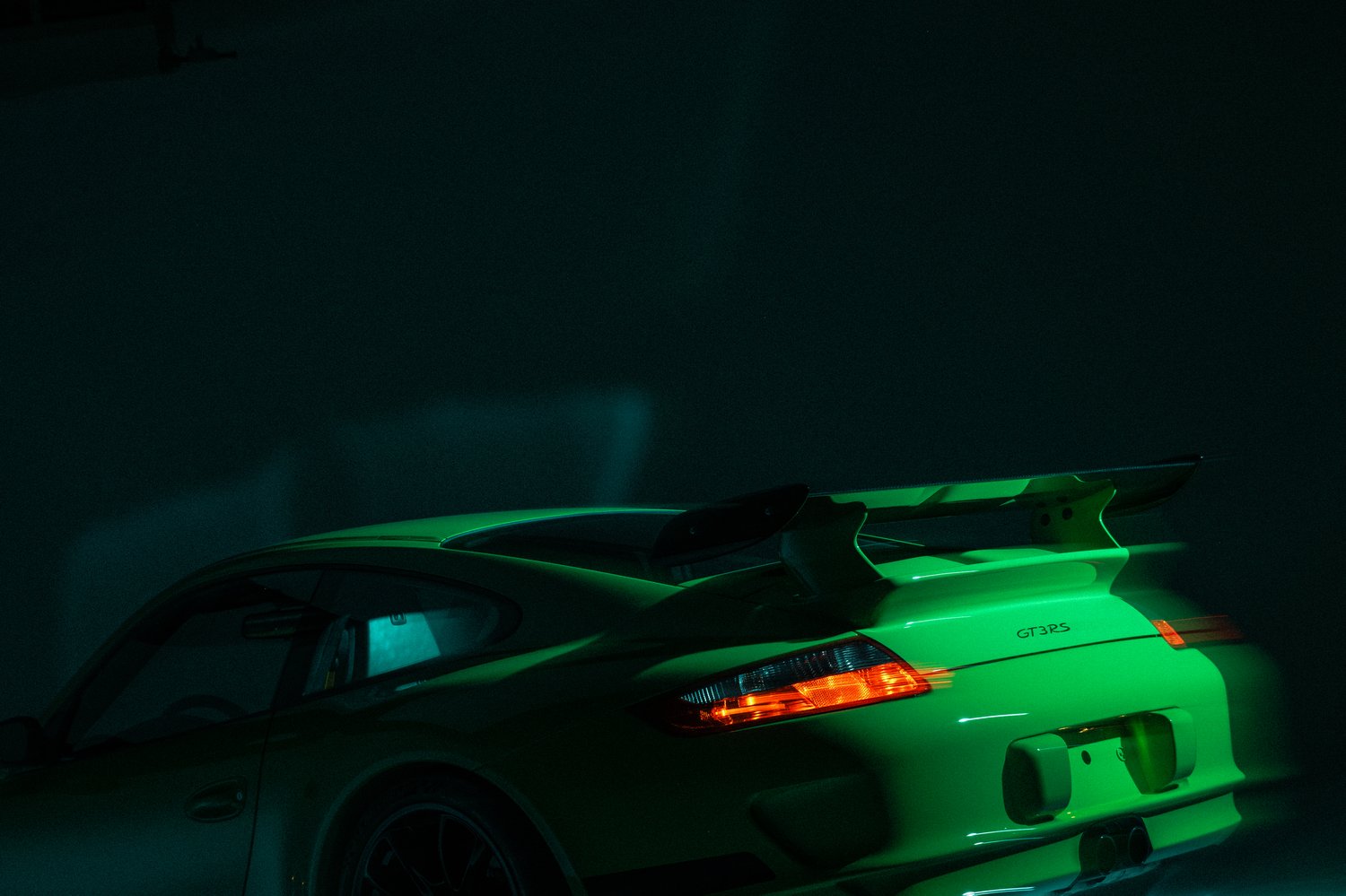 Time Capsule Porsche GT3 RS Achieves Record $498,000 Sale