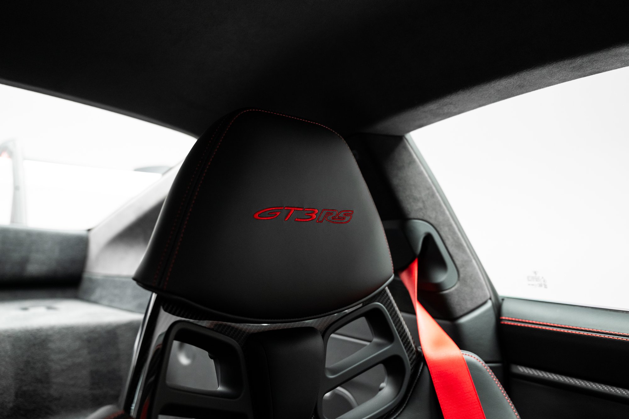 406-Mile 2023 Porsche 911 GT3 RS Sells for $367,786 on Bring a Trailer