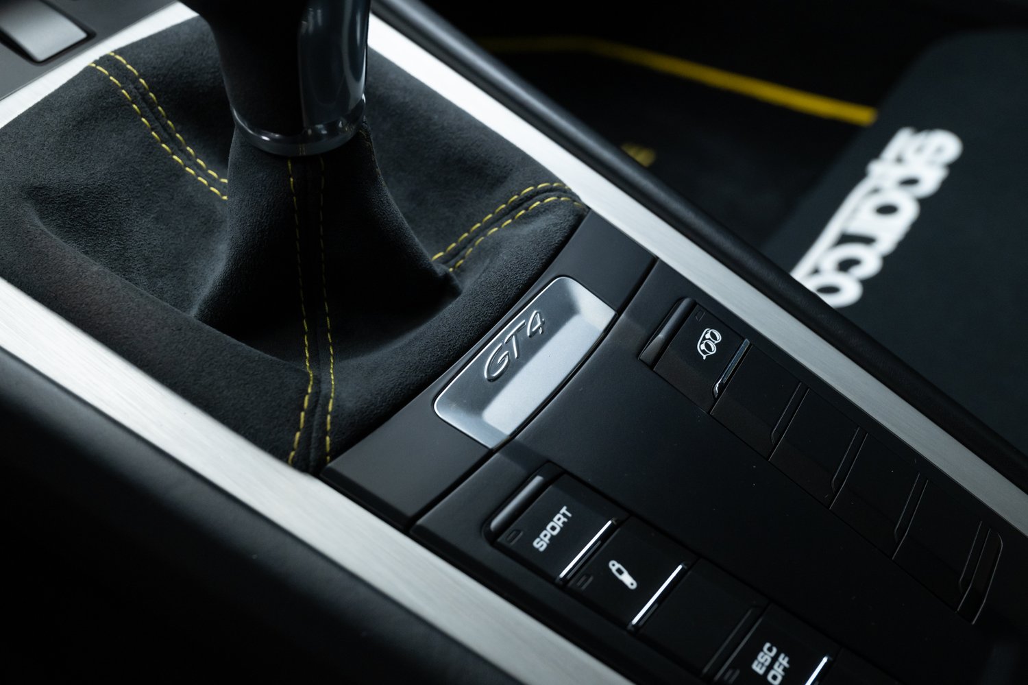 2016 Porsche Cayman GT4