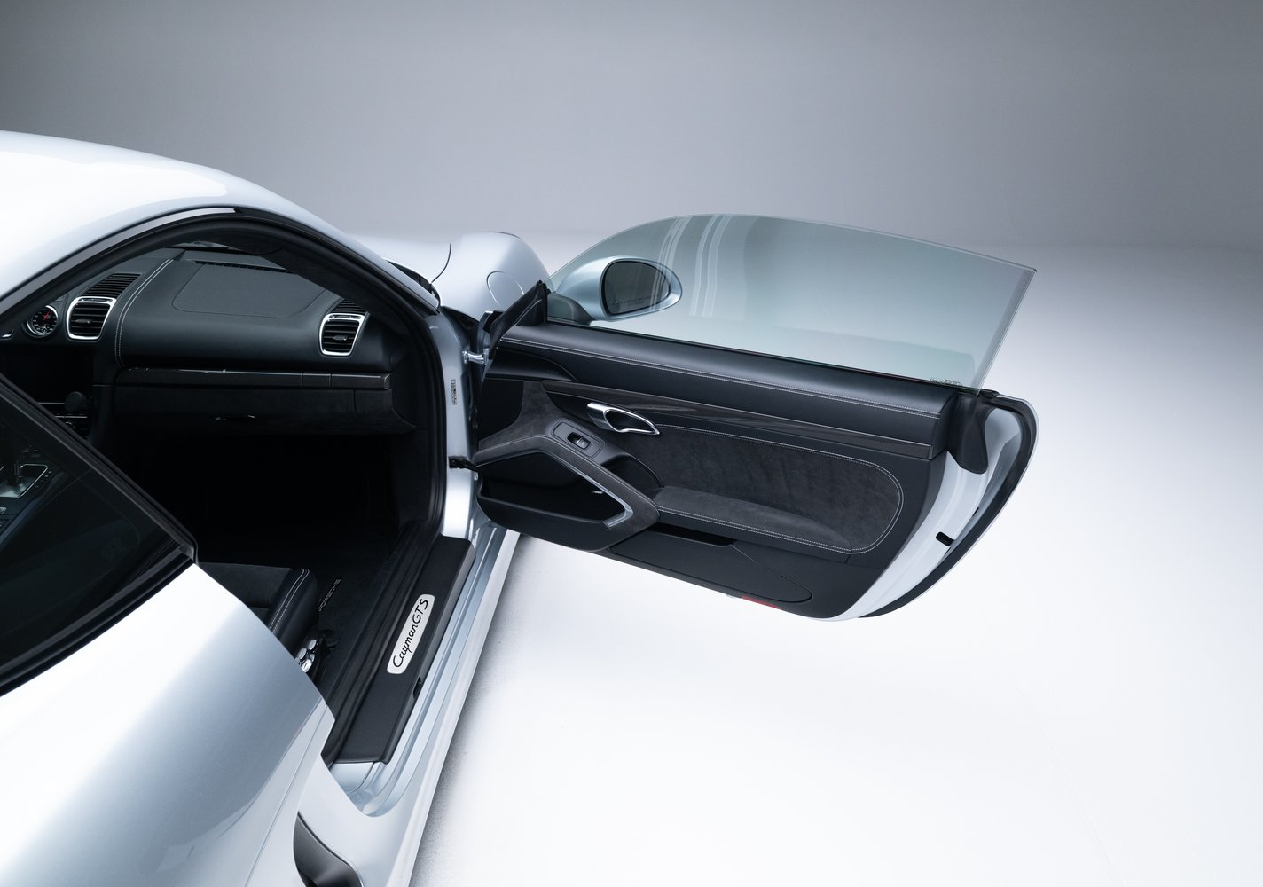 2015 Porsche Cayman GTS Sold on Bring a Trailer for $58,000