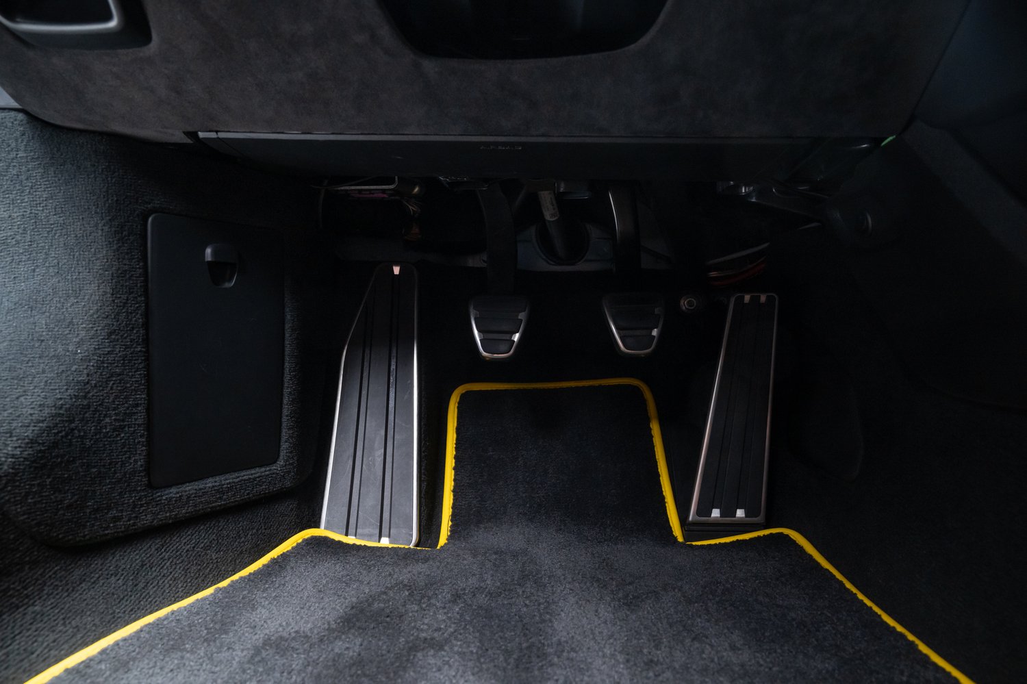 2016 Porsche Cayman GT4