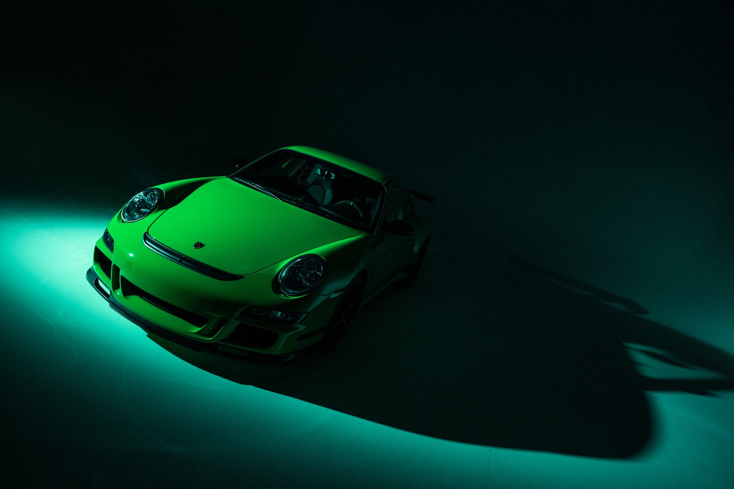 Time Capsule Porsche GT3 RS Achieves Record $498,000 Sale
