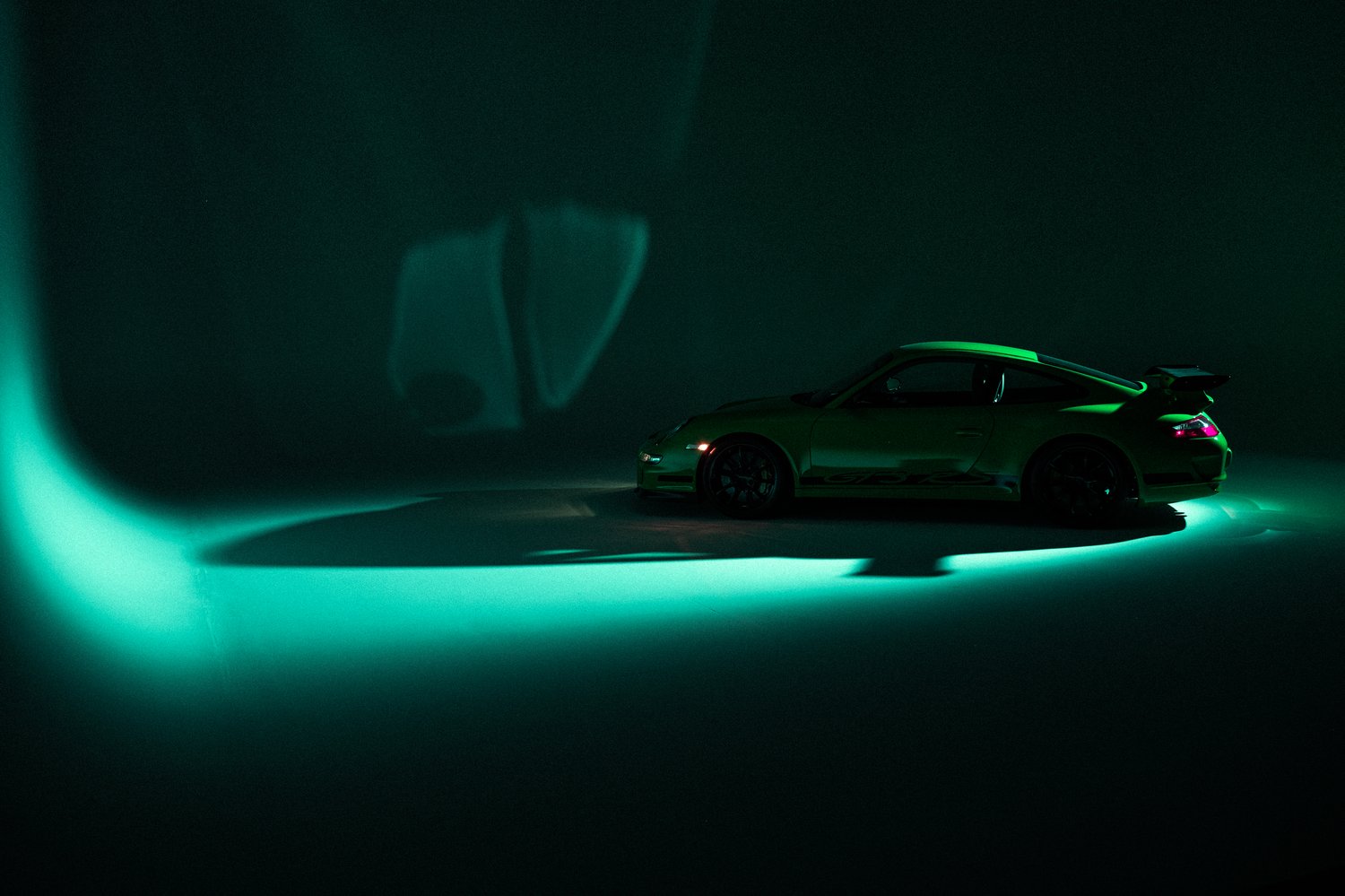 Time Capsule Porsche GT3 RS Achieves Record $498,000 Sale