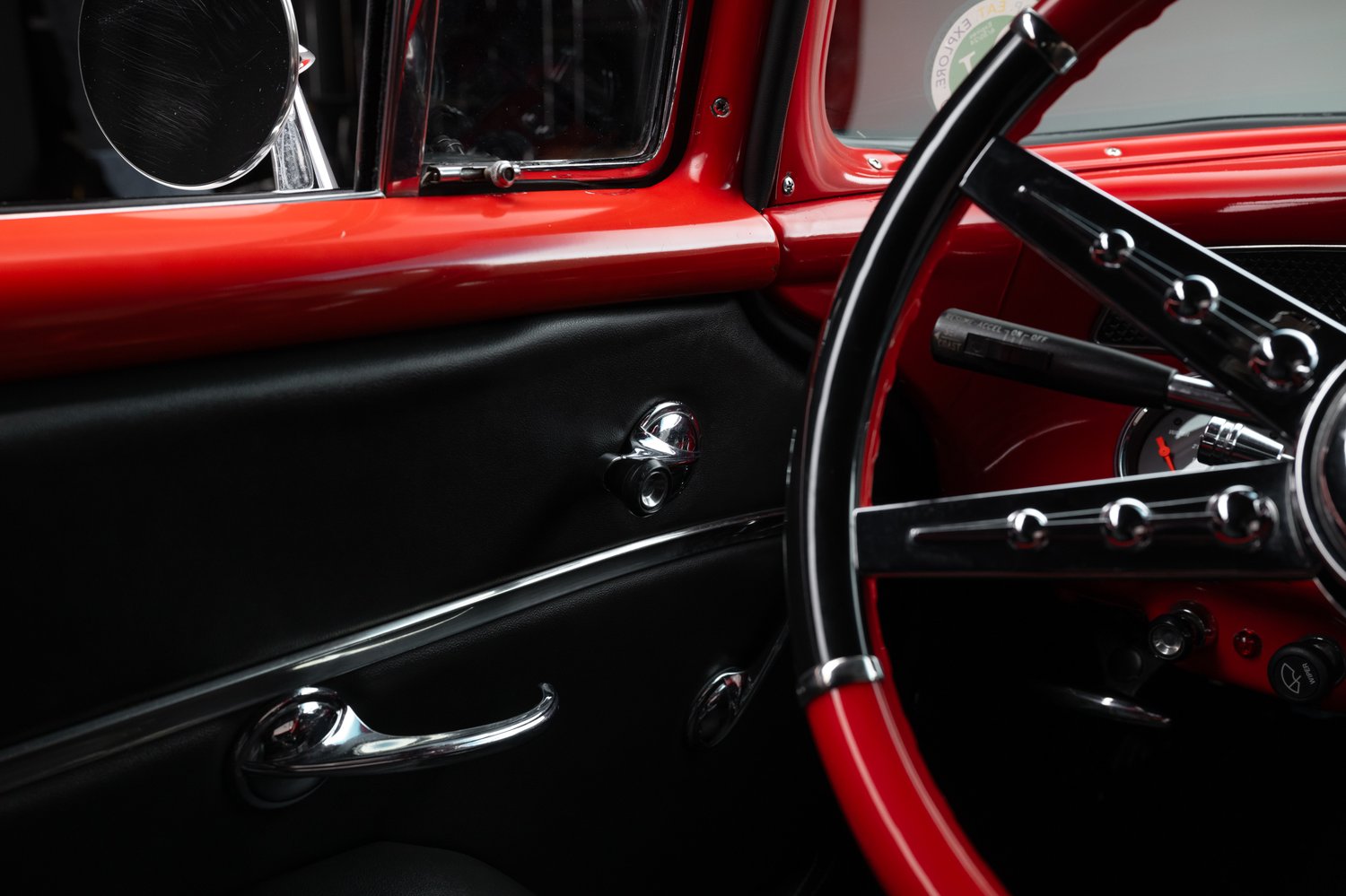 Restomod 1955 Pontiac Chieftain Sells for $35,550 on Bring a Trailer