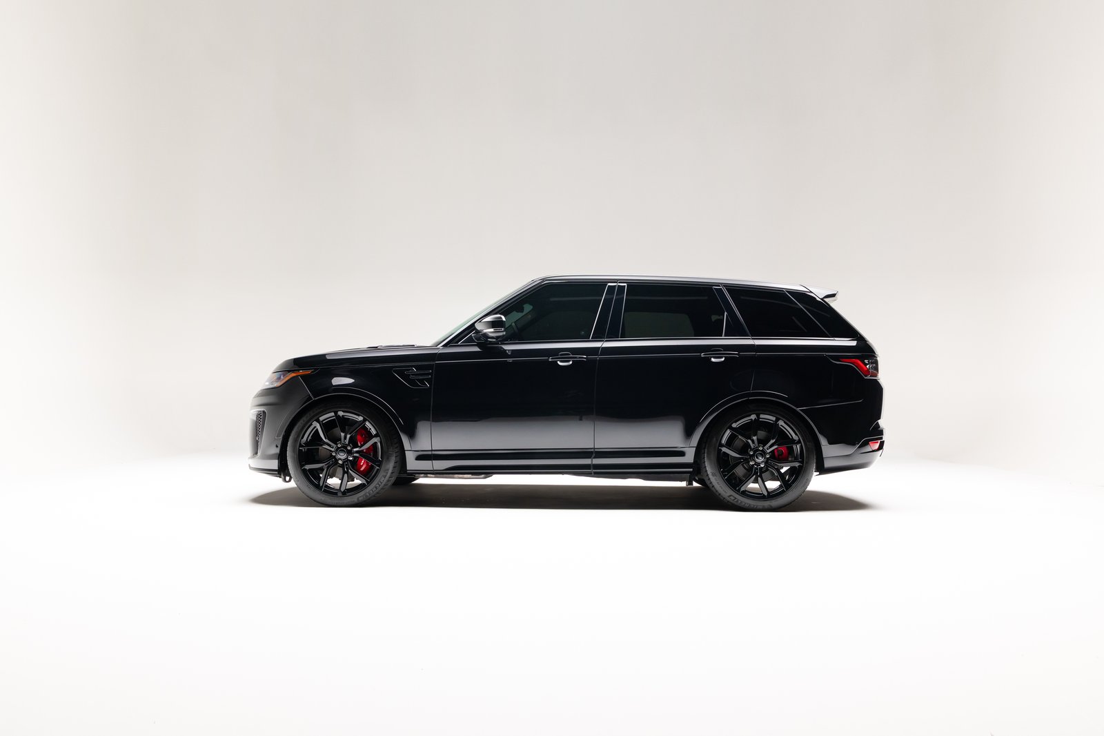 2022 LAND ROVER Range Rover Sport SVR