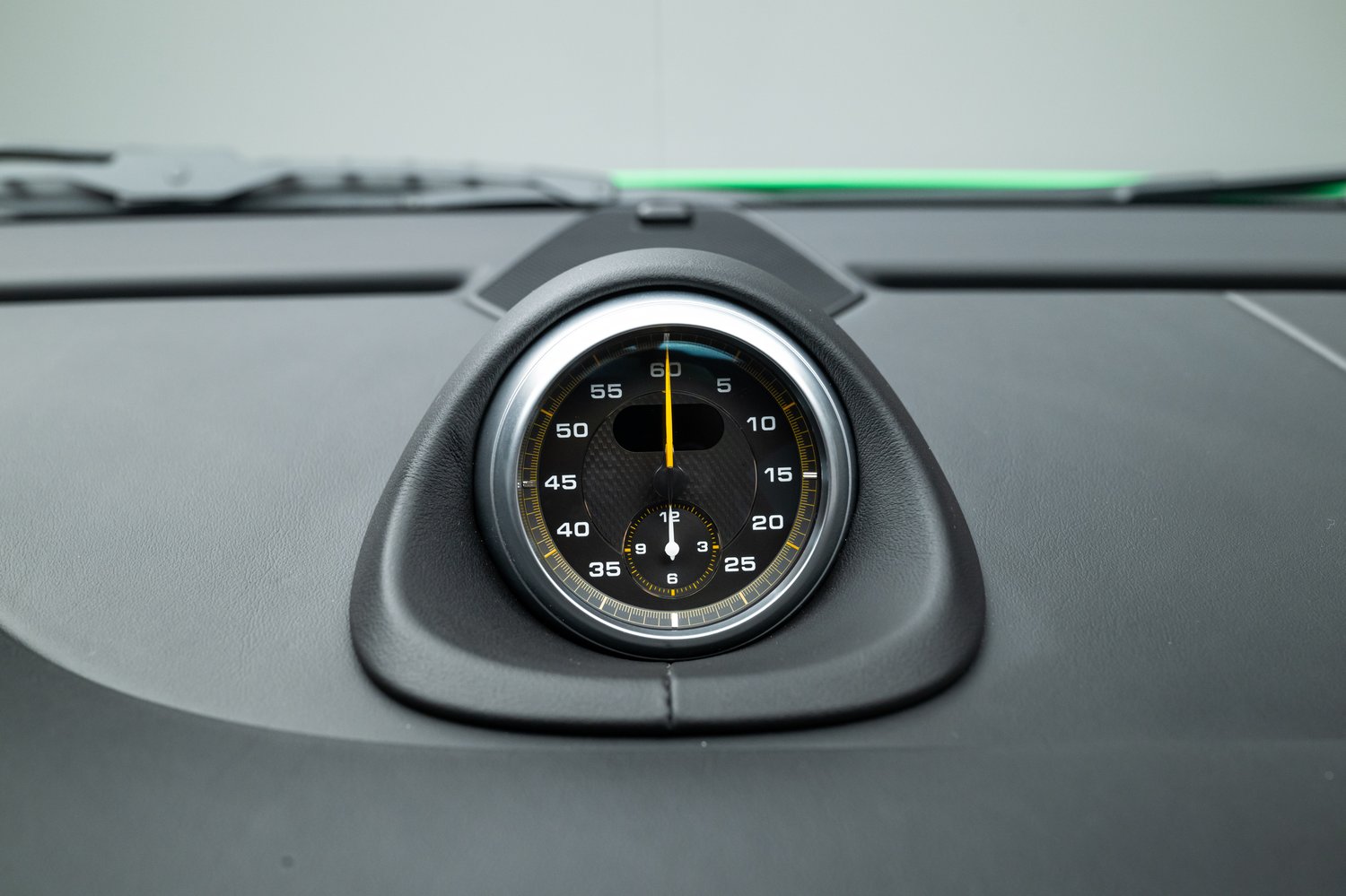 Time Capsule Porsche GT3 RS Achieves Record $498,000 Sale