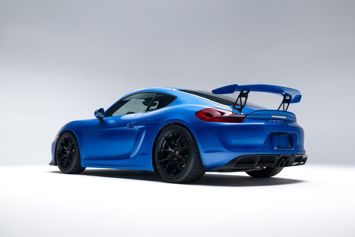 2016 Porsche Cayman GT4