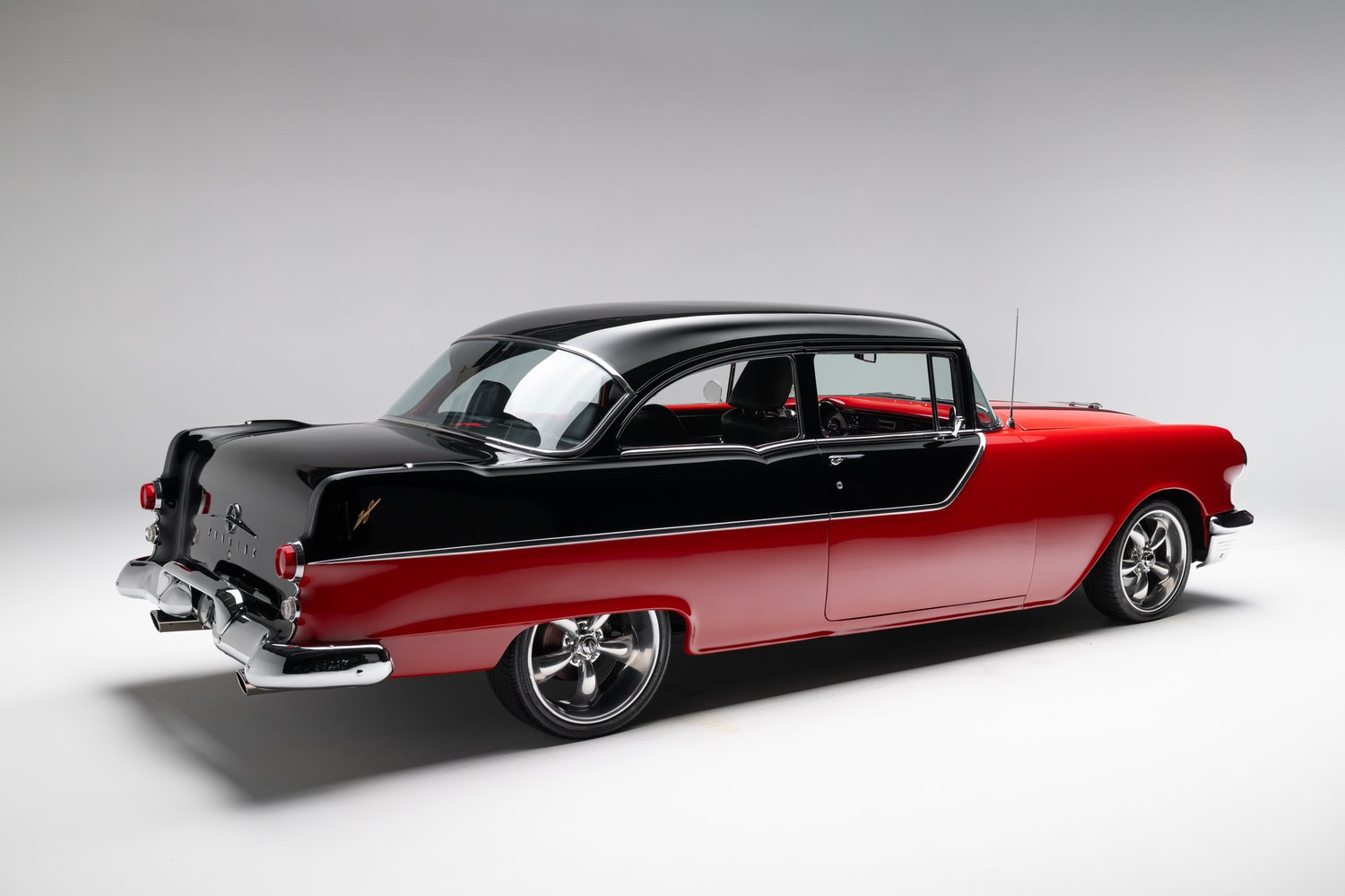 Restomod 1955 Pontiac Chieftain Sells for $35,550 on Bring a Trailer