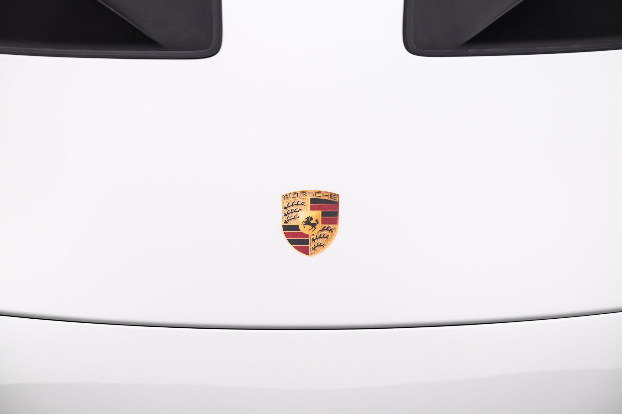 406-Mile 2023 Porsche 911 GT3 RS Sells for $367,786 on Bring a Trailer