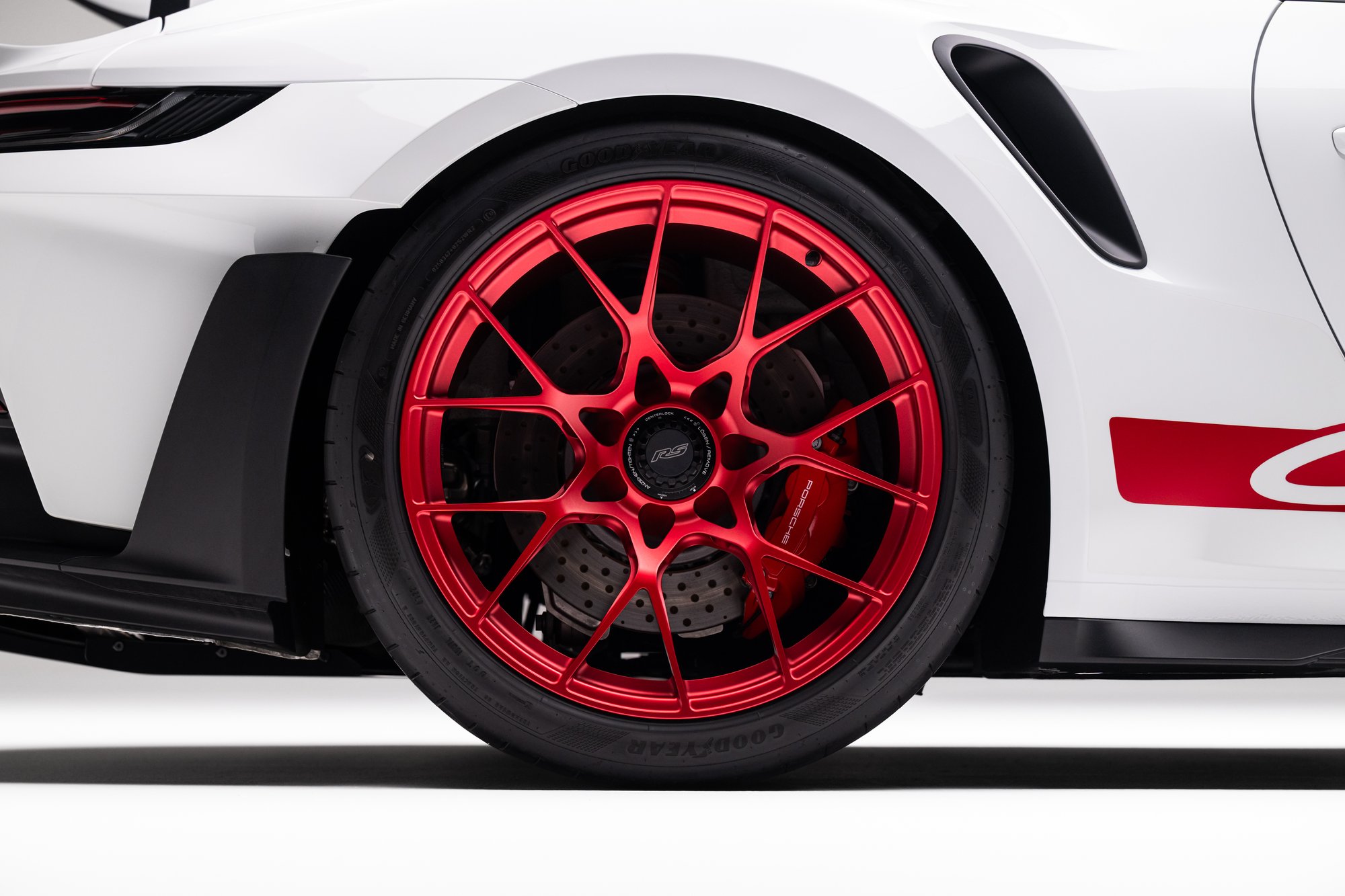 406-Mile 2023 Porsche 911 GT3 RS Sells for $367,786 on Bring a Trailer