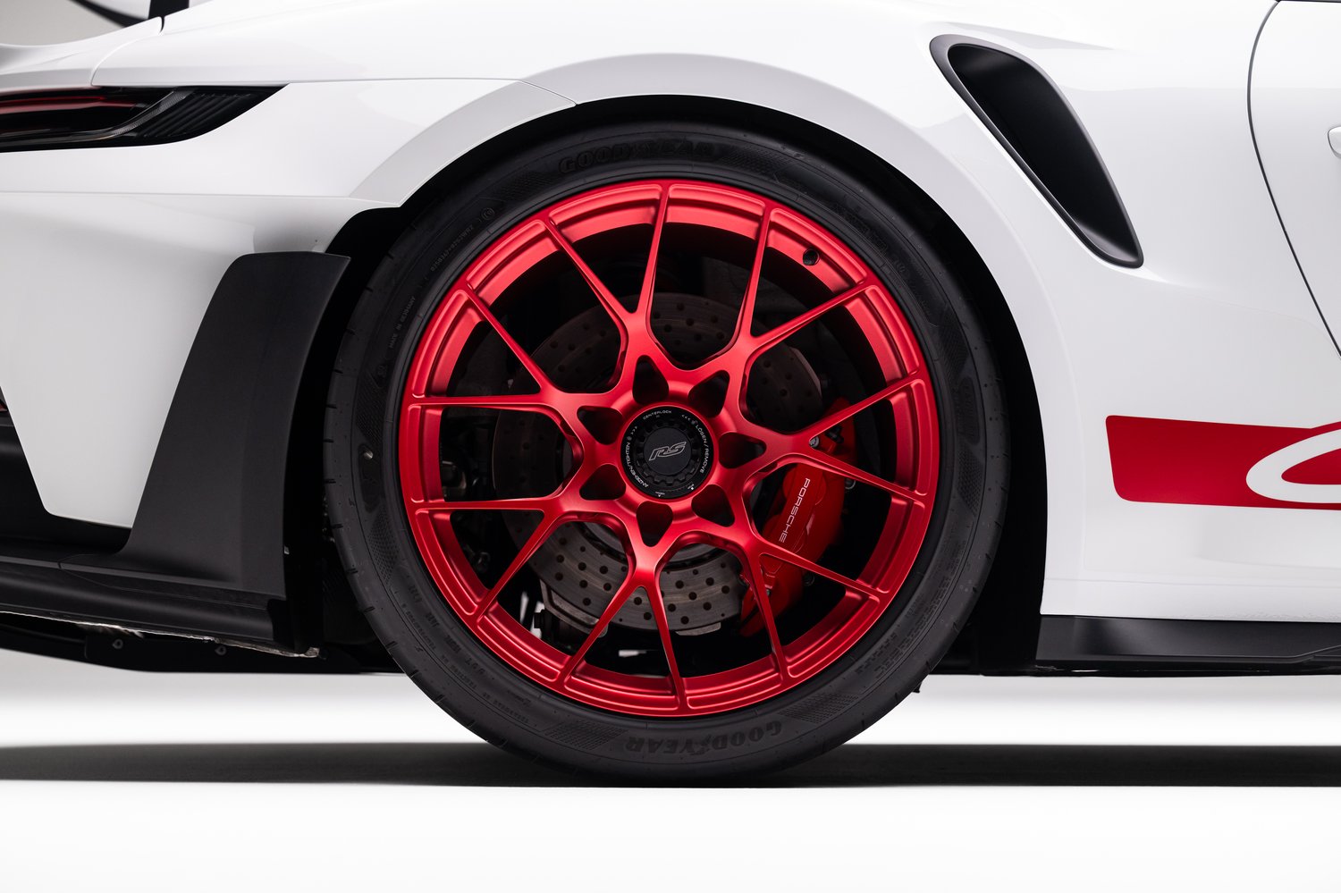 406-Mile 2023 Porsche 911 GT3 RS Sells for $367,786 on Bring a Trailer