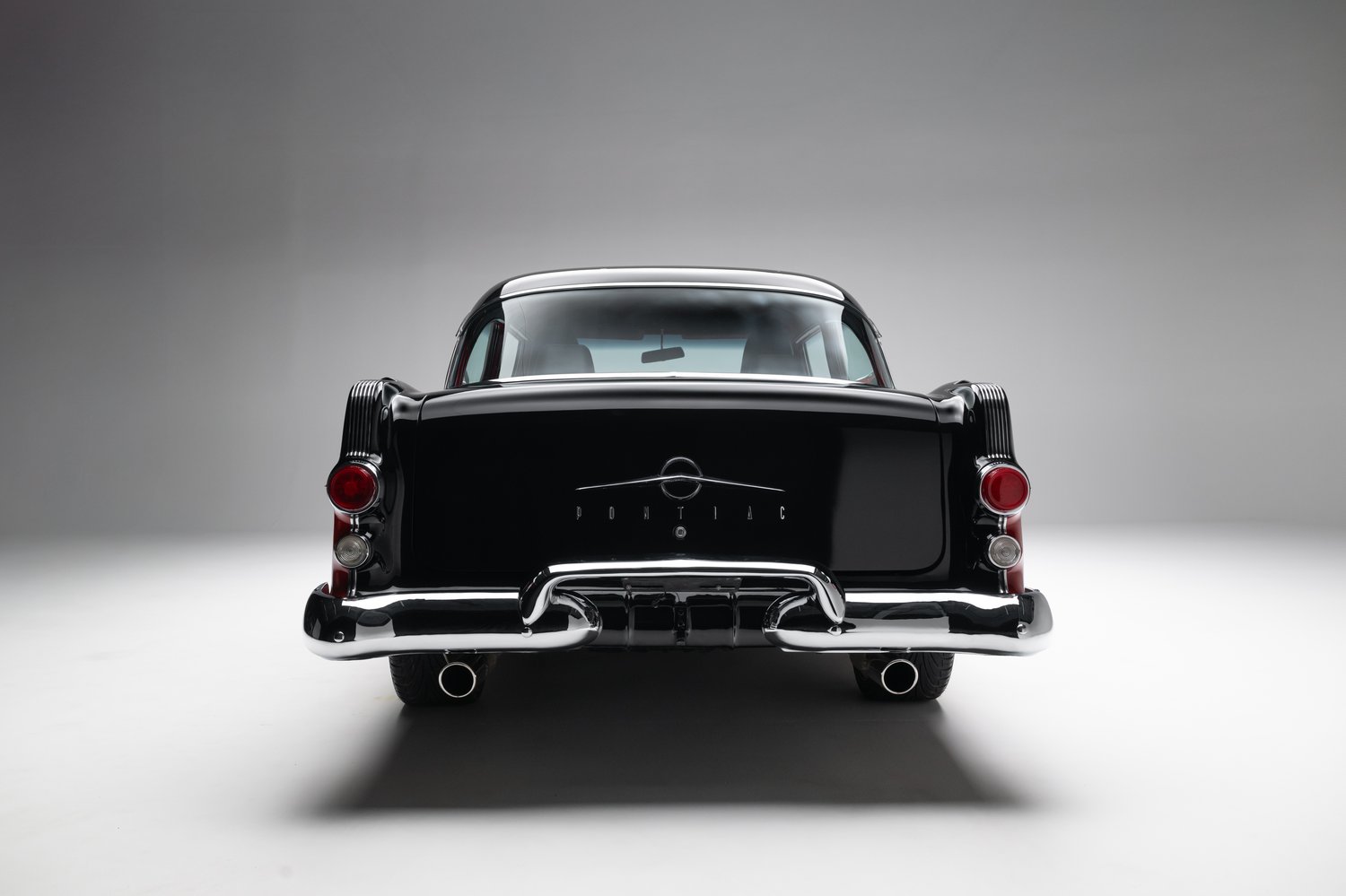 Restomod 1955 Pontiac Chieftain Sells for $35,550 on Bring a Trailer