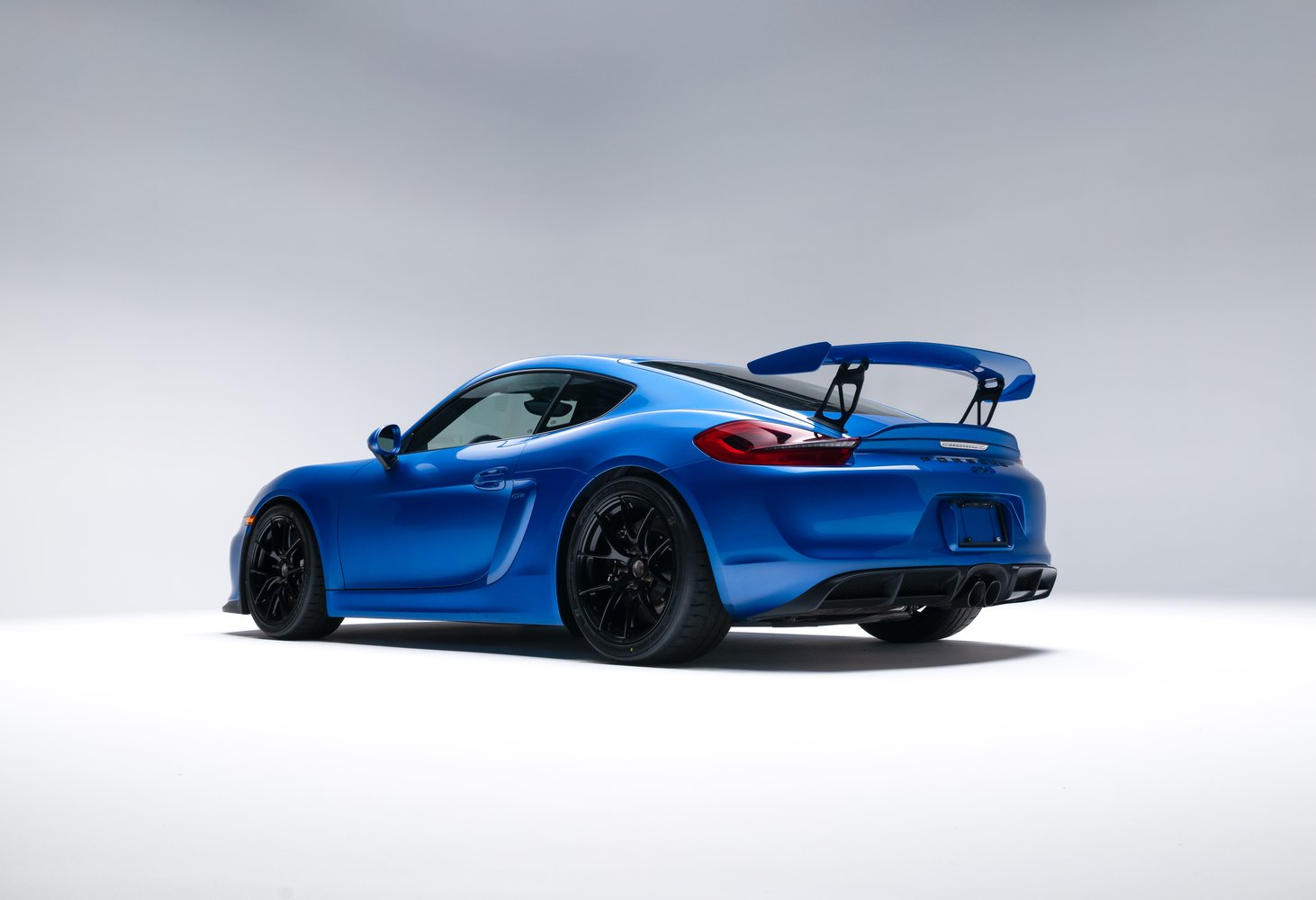 2016 Porsche Cayman GT4