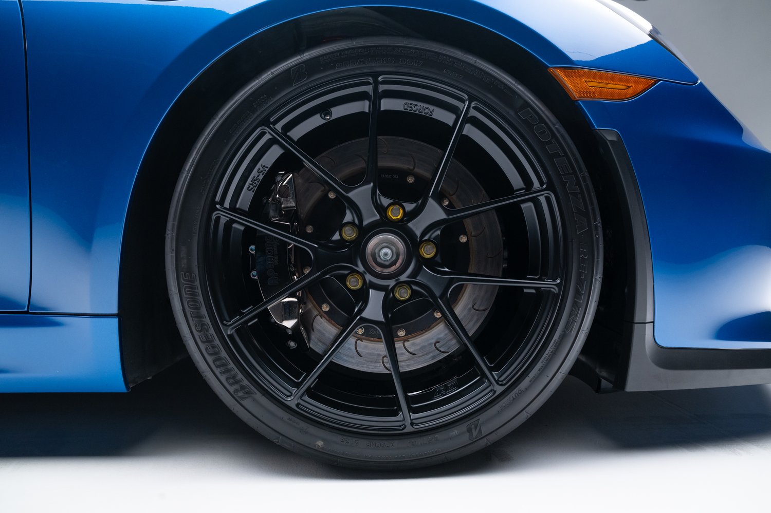 2016 Porsche Cayman GT4