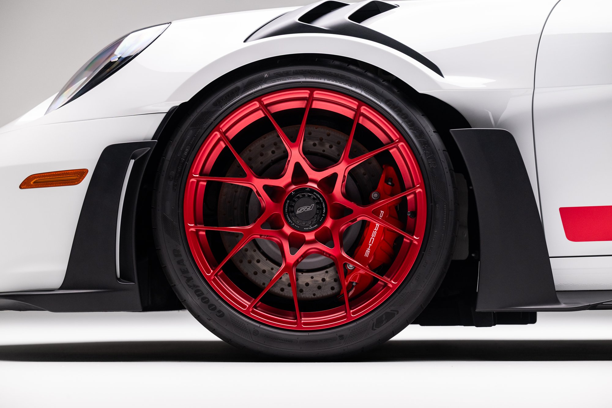406-Mile 2023 Porsche 911 GT3 RS Sells for $367,786 on Bring a Trailer