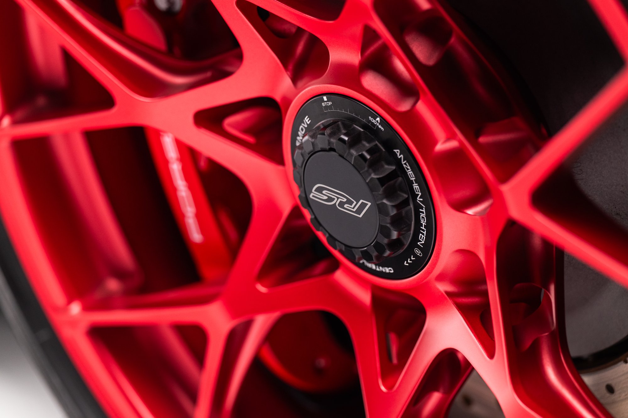 406-Mile 2023 Porsche 911 GT3 RS Sells for $367,786 on Bring a Trailer