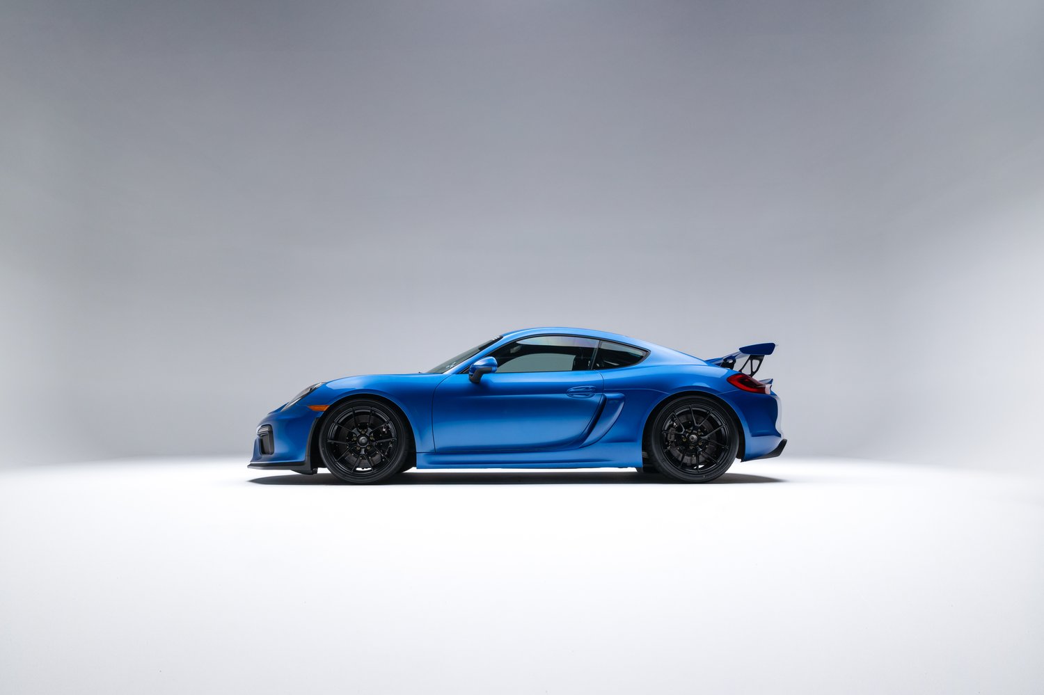 2016 Porsche Cayman GT4