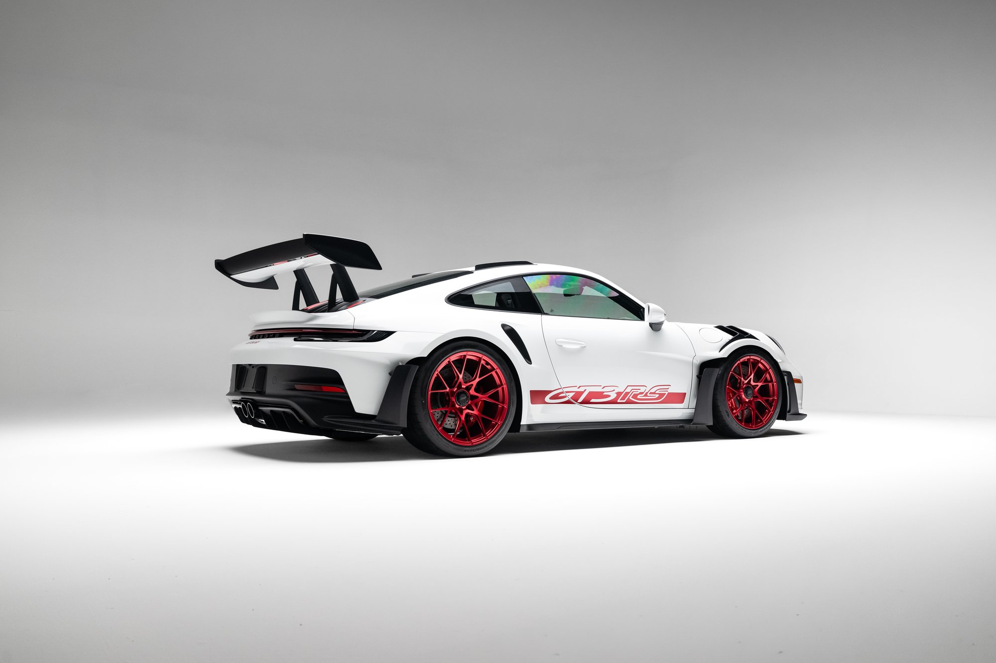 406-Mile 2023 Porsche 911 GT3 RS Sells for $367,786 on Bring a Trailer