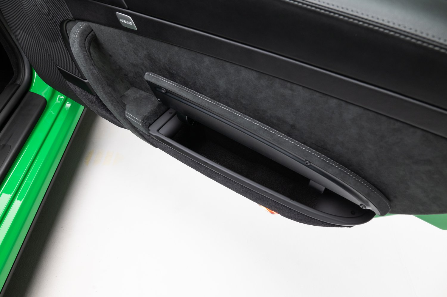 Time Capsule Porsche GT3 RS Achieves Record $498,000 Sale