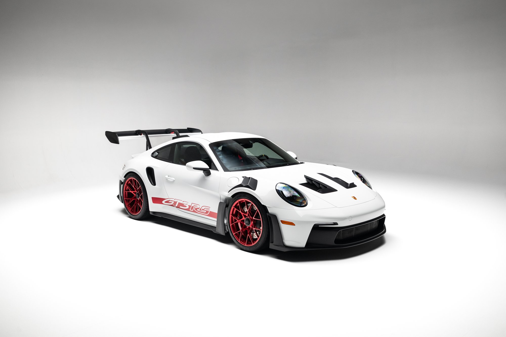 406-Mile 2023 Porsche 911 GT3 RS Sells for $367,786 on Bring a Trailer