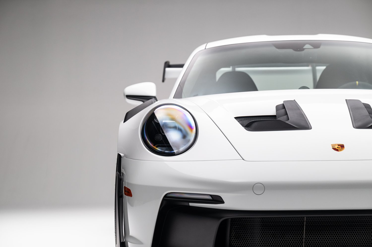 406-Mile 2023 Porsche 911 GT3 RS Sells for $367,786 on Bring a Trailer
