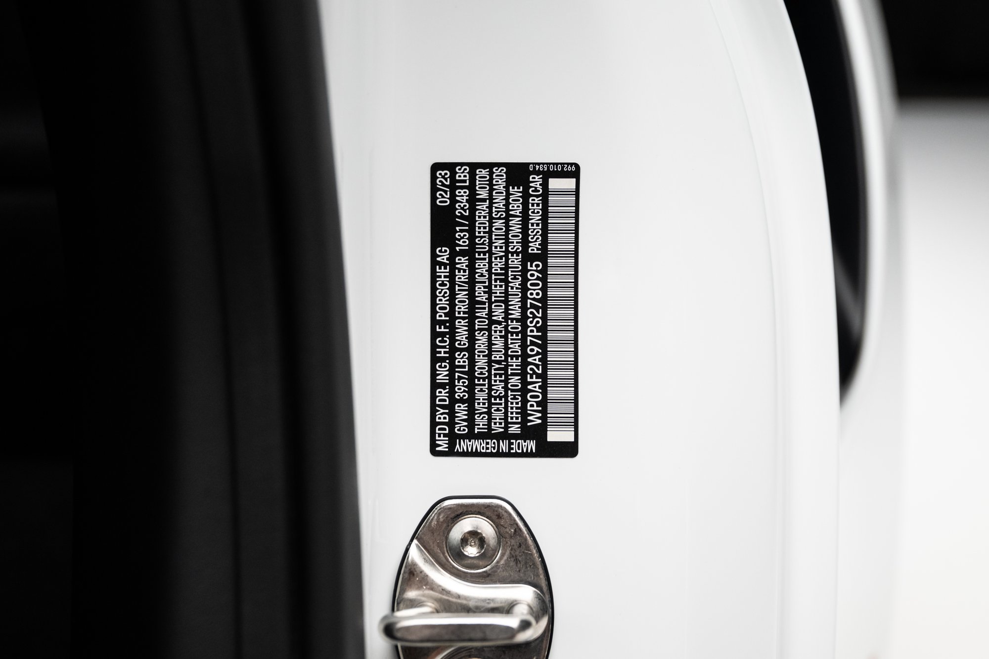 406-Mile 2023 Porsche 911 GT3 RS Sells for $367,786 on Bring a Trailer