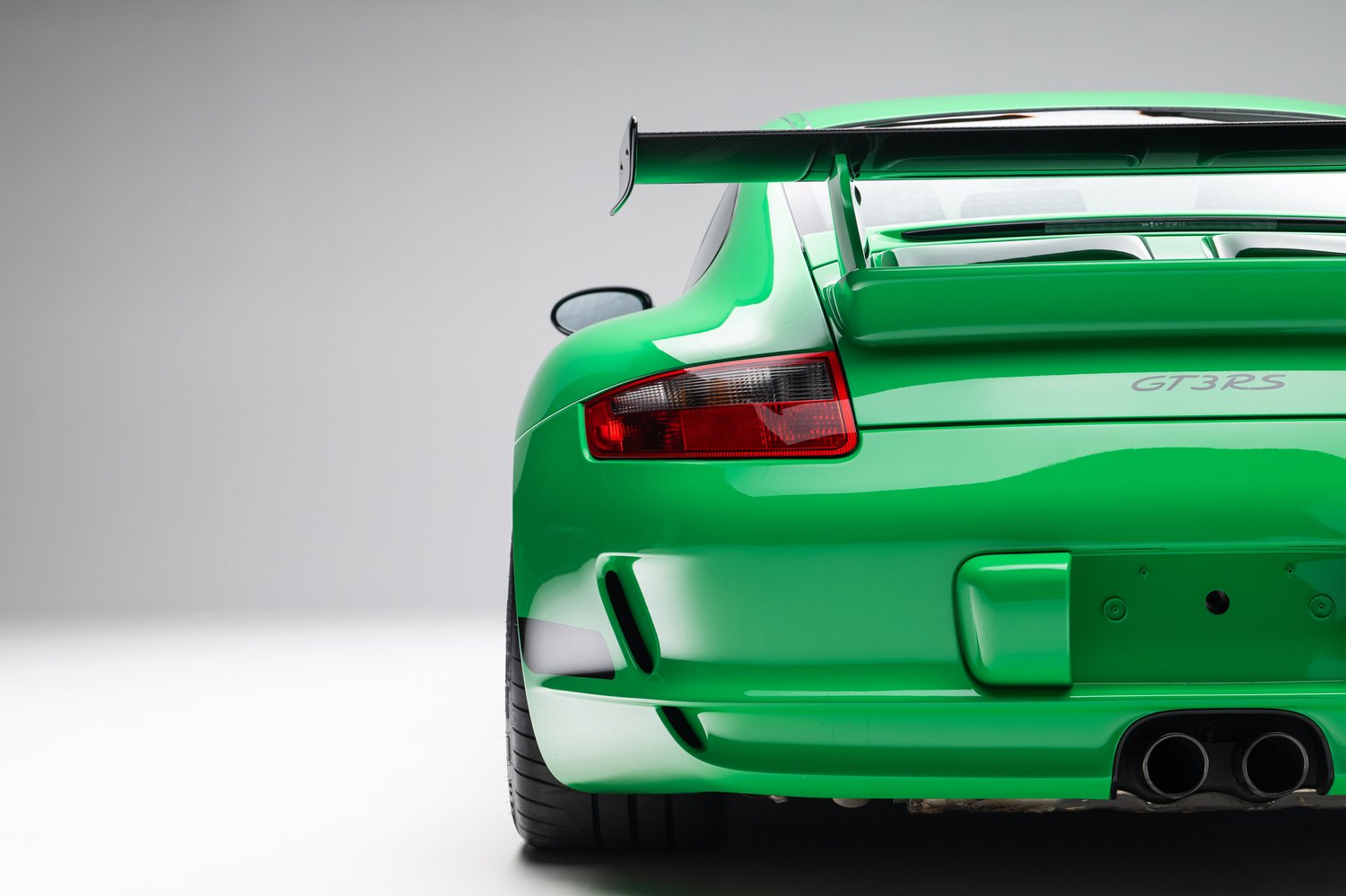 Time Capsule Porsche GT3 RS Achieves Record $498,000 Sale