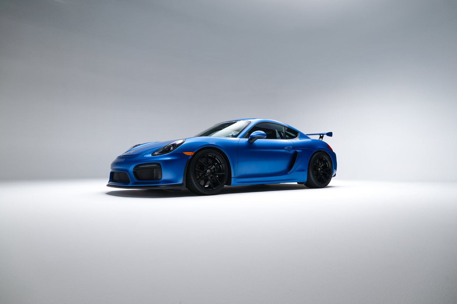 2016 Porsche Cayman GT4