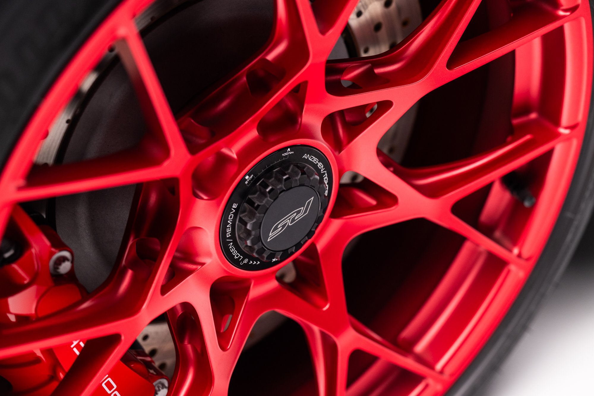 406-Mile 2023 Porsche 911 GT3 RS Sells for $367,786 on Bring a Trailer
