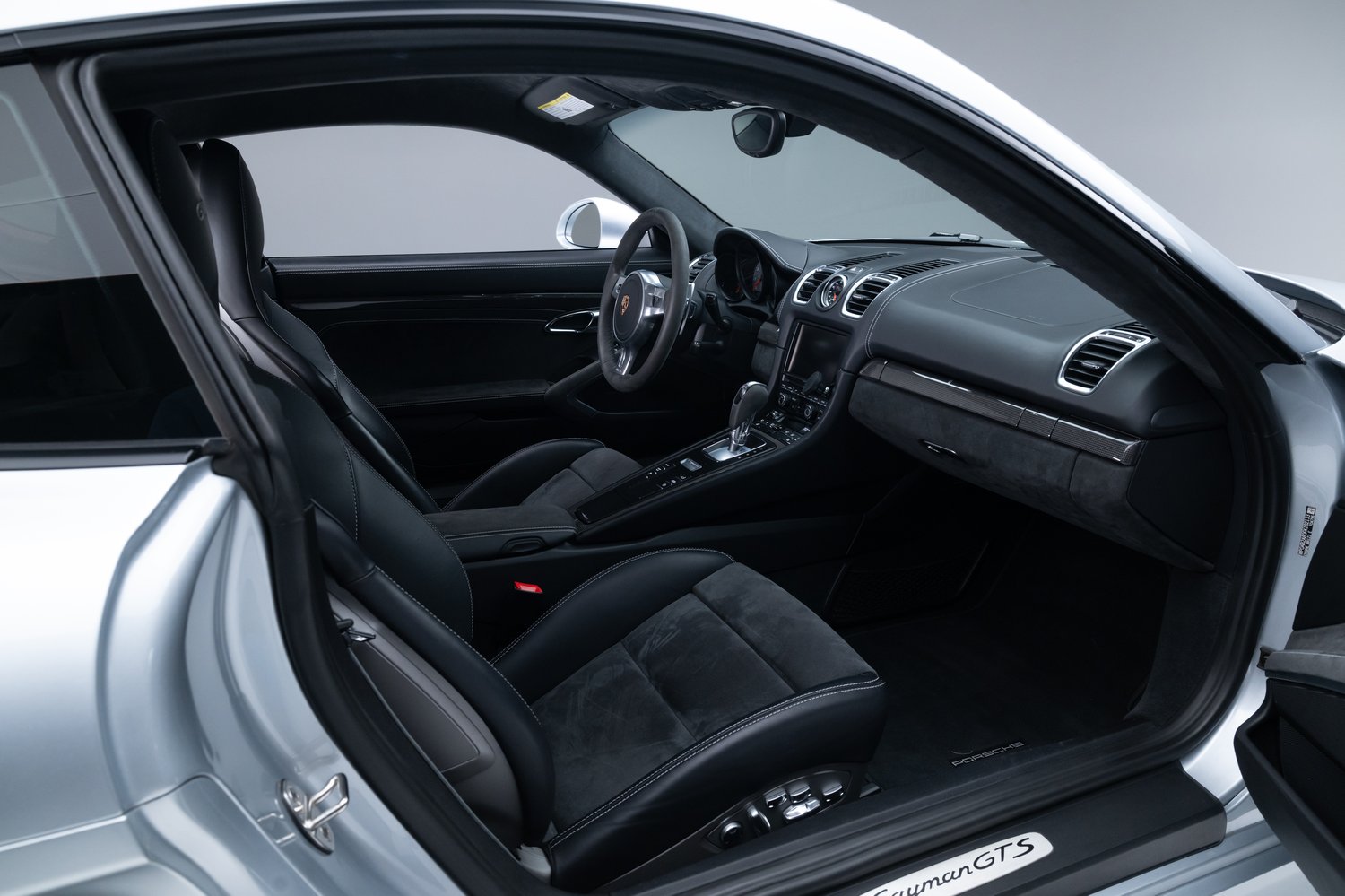 2015 Porsche Cayman GTS Sold on Bring a Trailer for $58,000