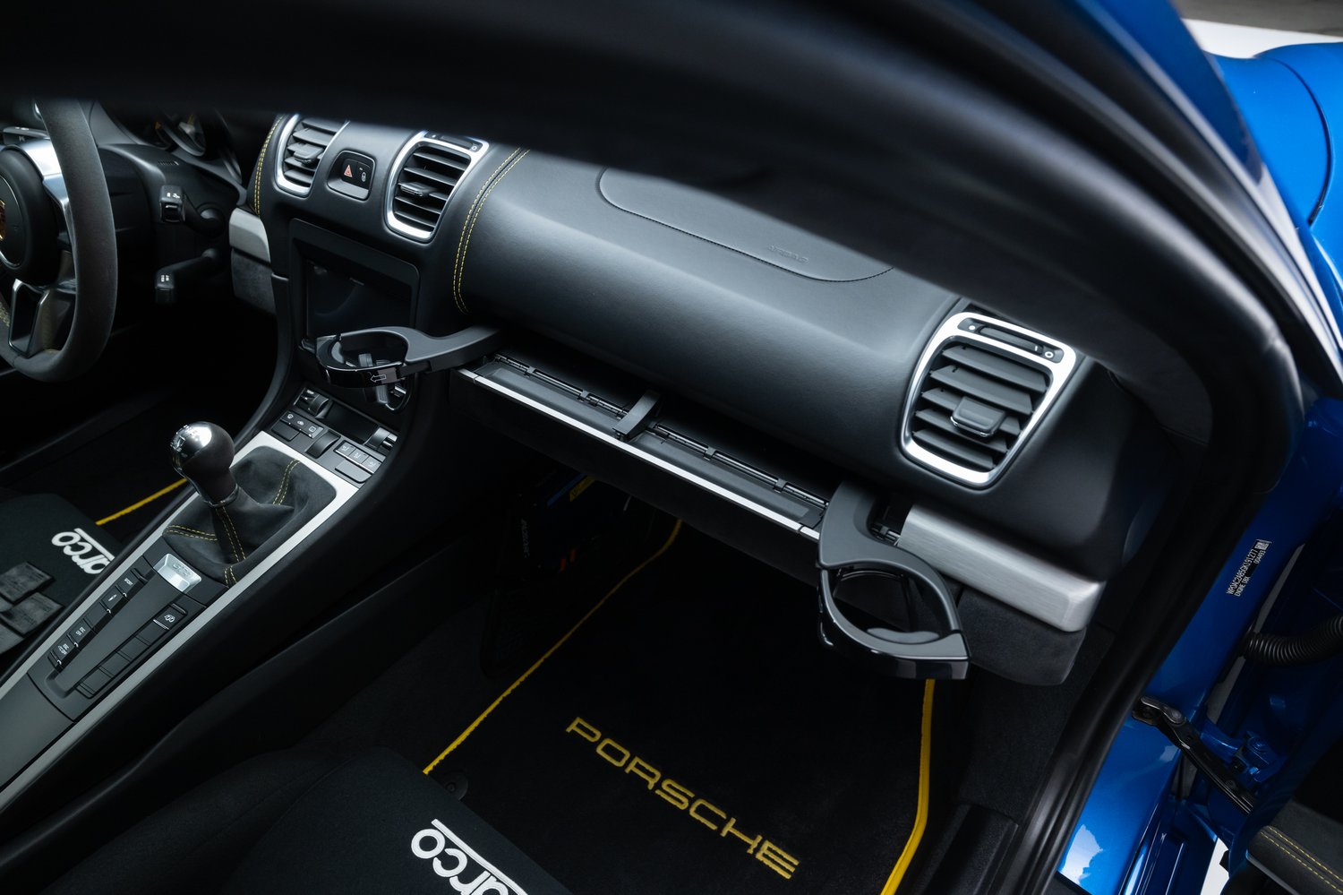 2016 Porsche Cayman GT4