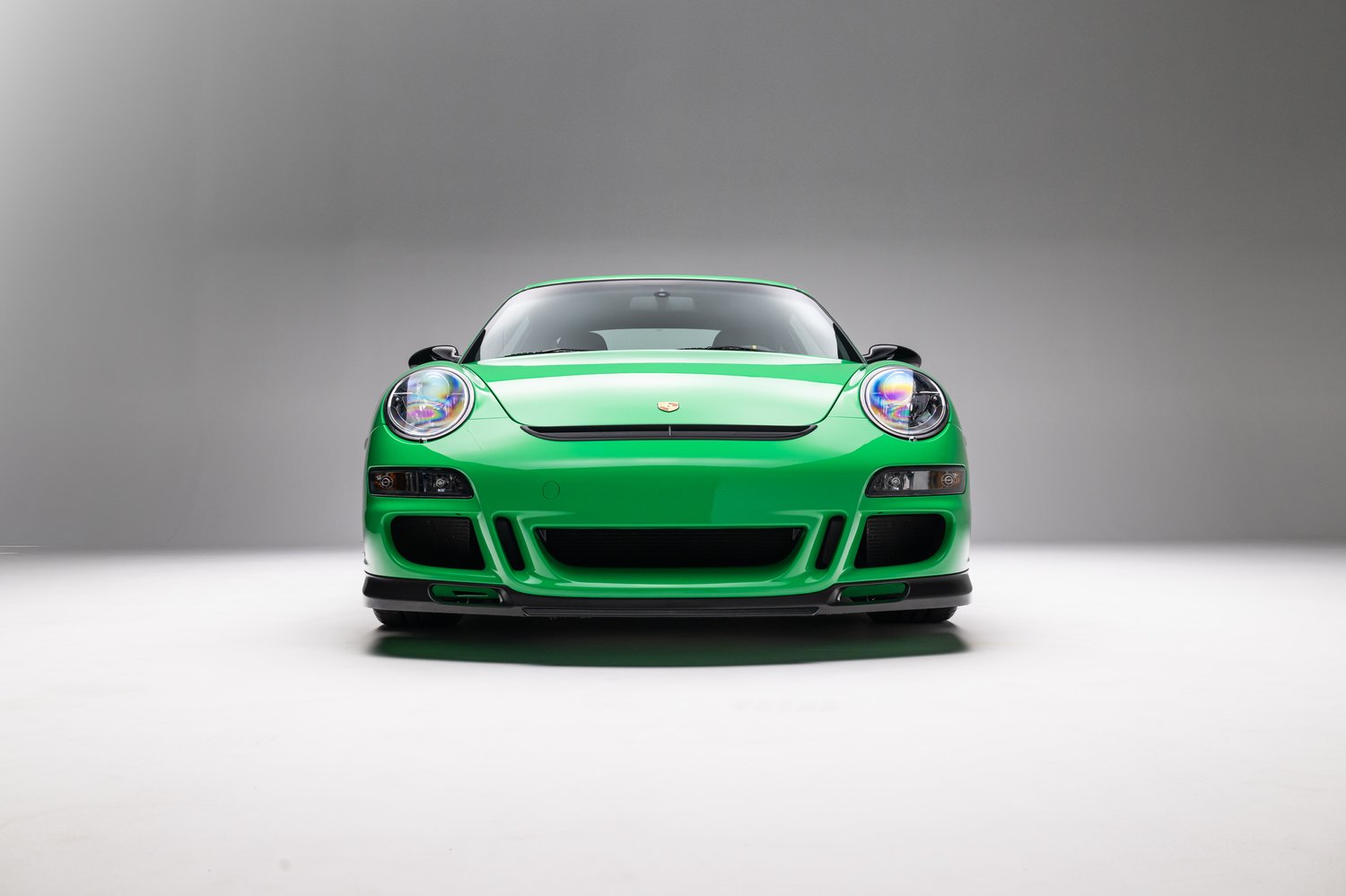 Time Capsule Porsche GT3 RS Achieves Record $498,000 Sale