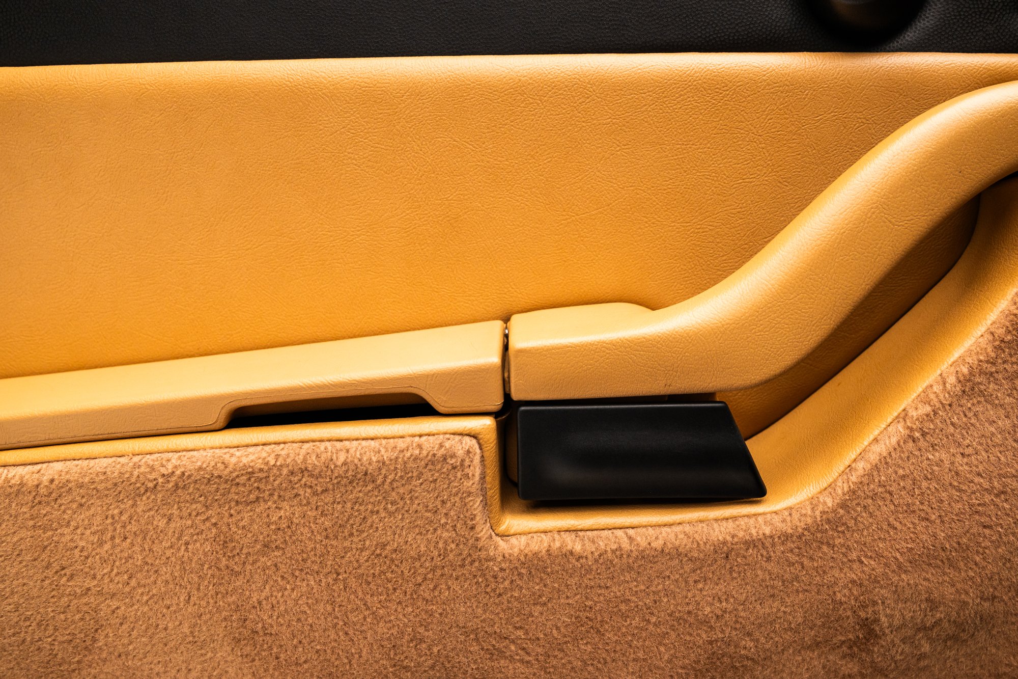 Now Available on Bring a Trailer: Original-Owner, 22k-Mile 1998 Porsche 911 Carrera S Coupe 6-Speed