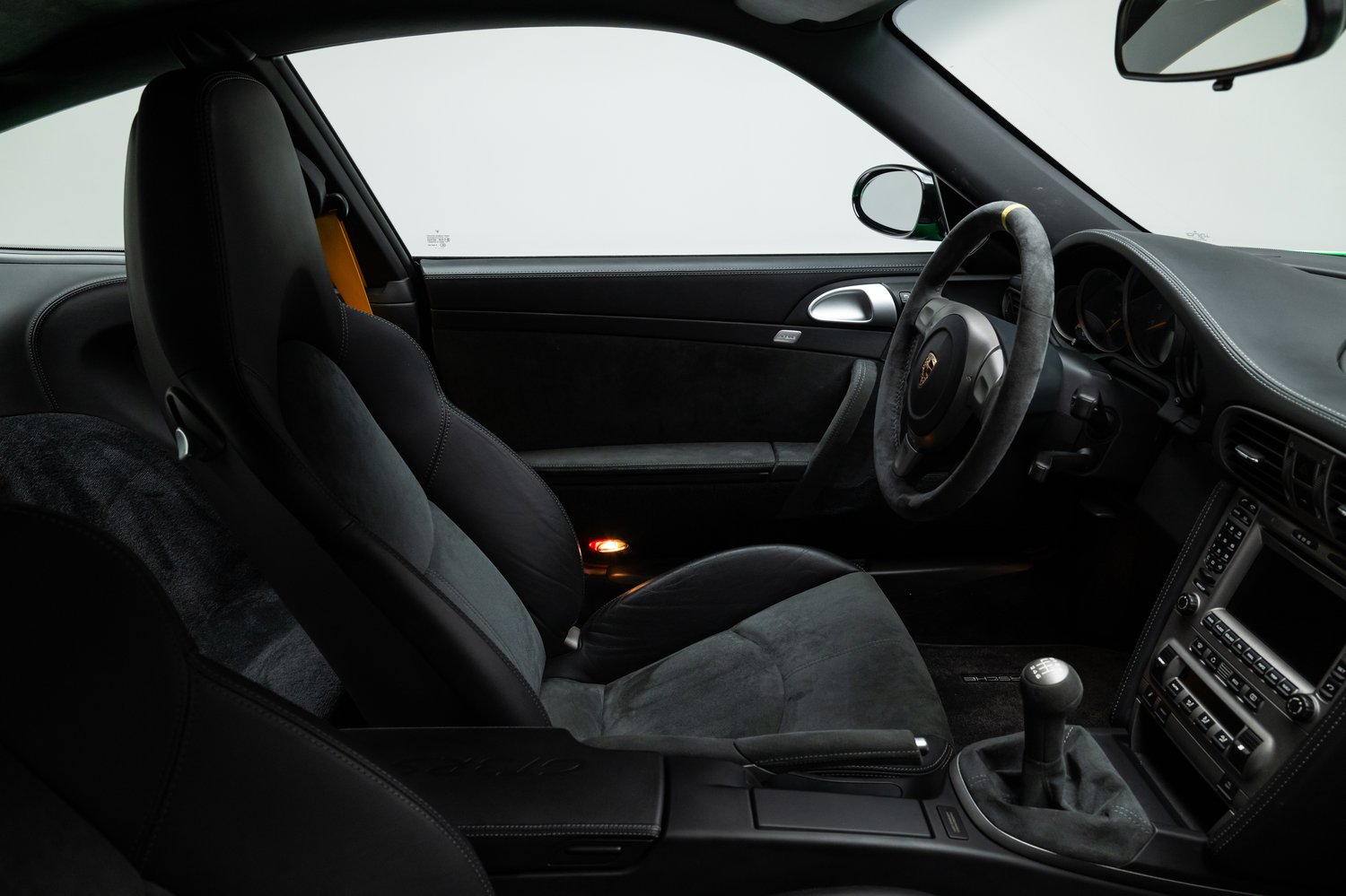 Time Capsule Porsche GT3 RS Achieves Record $498,000 Sale