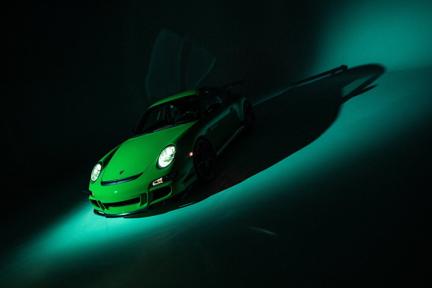 Time Capsule Porsche GT3 RS Achieves Record $498,000 Sale