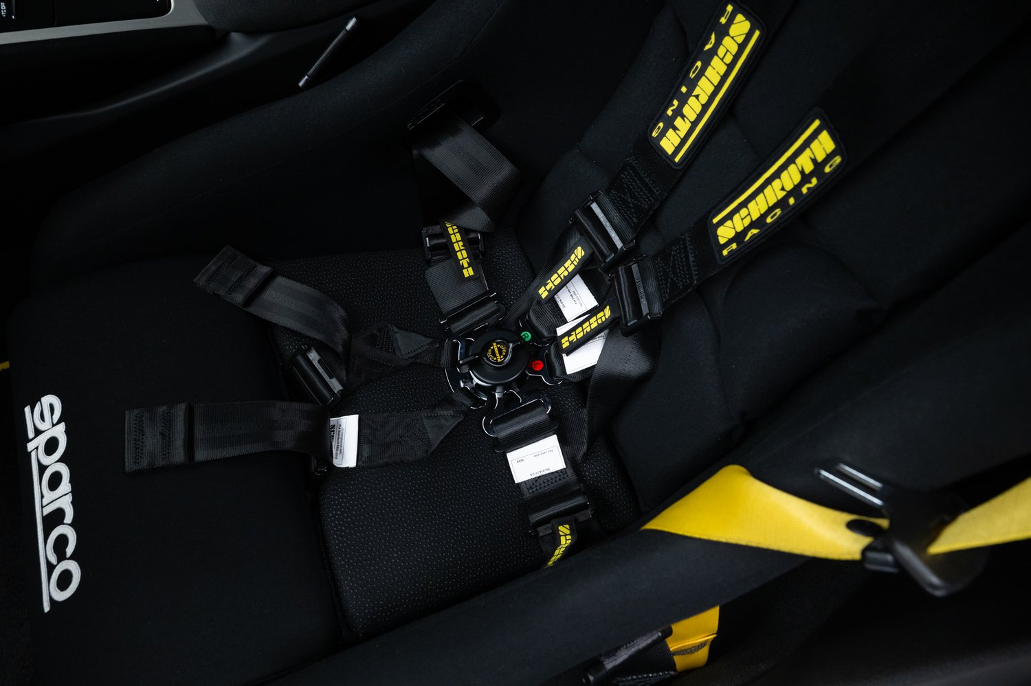 2016 Porsche Cayman GT4