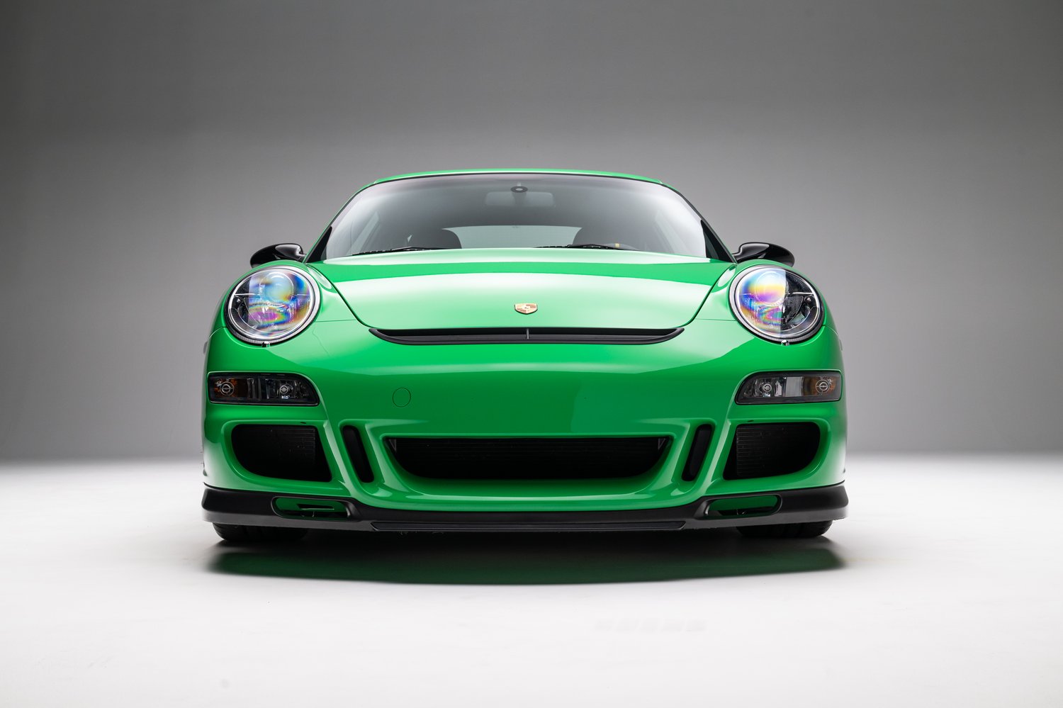 Time Capsule Porsche GT3 RS Achieves Record $498,000 Sale