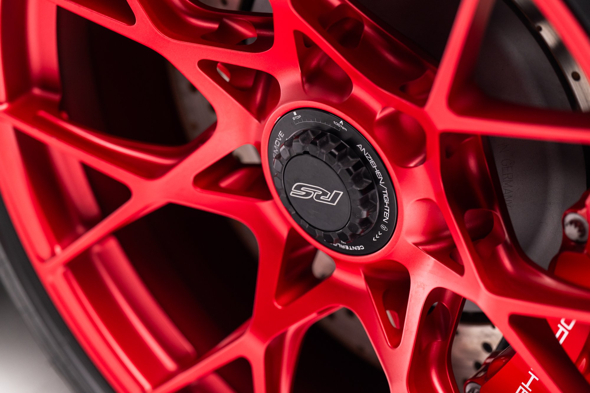 406-Mile 2023 Porsche 911 GT3 RS Sells for $367,786 on Bring a Trailer