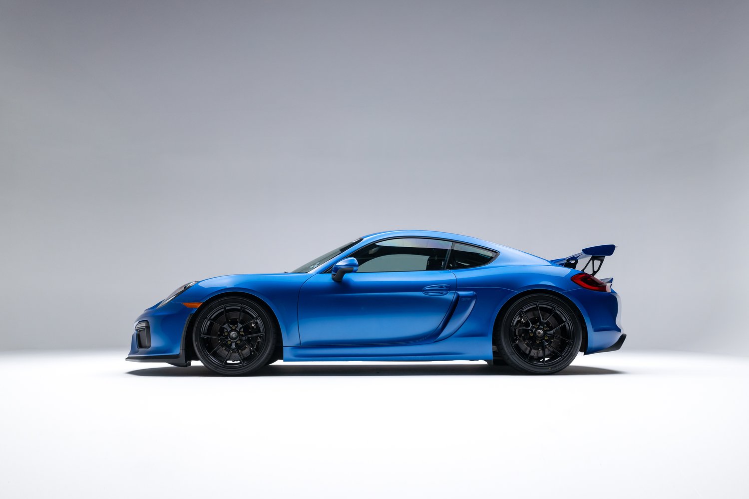 2016 Porsche Cayman GT4