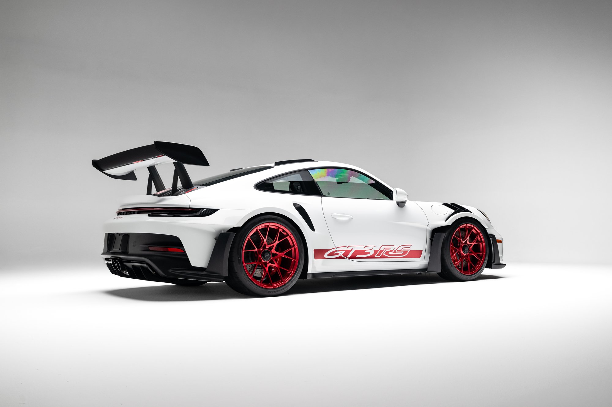 406-Mile 2023 Porsche 911 GT3 RS Sells for $367,786 on Bring a Trailer